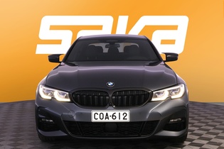 BMW 330 vaihtoauto