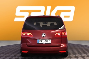 Volkswagen Touran vaihtoauto