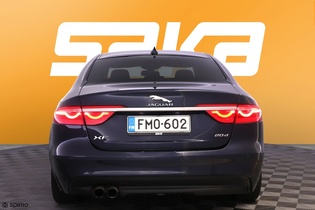 Jaguar XF vaihtoauto