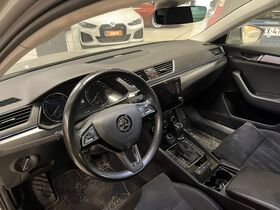 Skoda Superb vaihtoauto