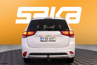 Mitsubishi Outlander PHEV vaihtoauto