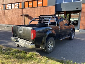 Nissan Navara vaihtoauto