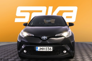 Toyota C-HR vaihtoauto