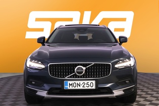 Volvo V90 Cross Country vaihtoauto