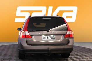 Volvo V70 vaihtoauto