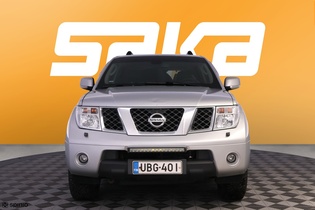 Nissan Pathfinder vaihtoauto