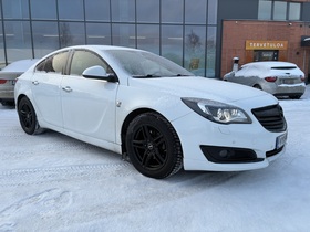 Opel Insignia vaihtoauto