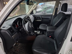 Mitsubishi Pajero vaihtoauto