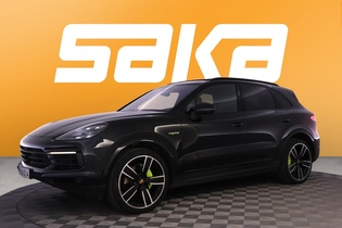 Porsche Cayenne vaihtoauto