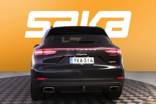 Porsche Cayenne vaihtoauto