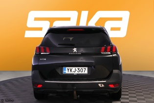Peugeot 5008 vaihtoauto