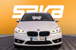 BMW 225 vaihtoauto