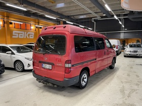 Toyota Hiace vaihtoauto