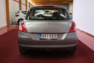 Suzuki Swift vaihtoauto