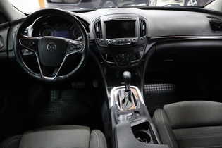 Opel Insignia vaihtoauto
