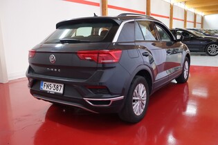 Volkswagen T-Roc vaihtoauto