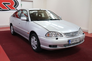 Toyota Avensis vaihtoauto