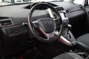 Toyota Verso vaihtoauto