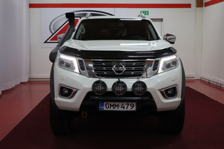 Nissan Navara vaihtoauto