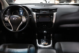 Nissan Navara vaihtoauto