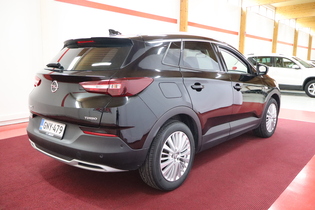 Opel Grandland X vaihtoauto