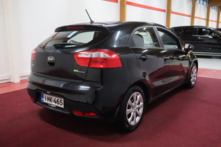 Kia Rio vaihtoauto