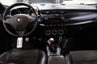 Alfa Romeo Giulietta vaihtoauto