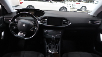 Peugeot 308 vaihtoauto