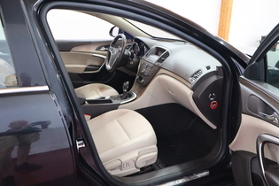 Opel Insignia vaihtoauto