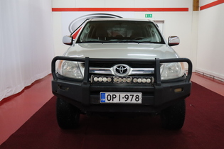 Toyota Hilux vaihtoauto
