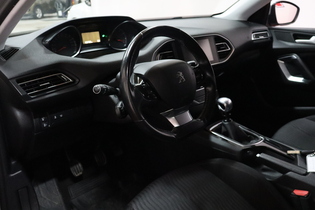 Peugeot 308 vaihtoauto
