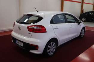 Kia Rio vaihtoauto