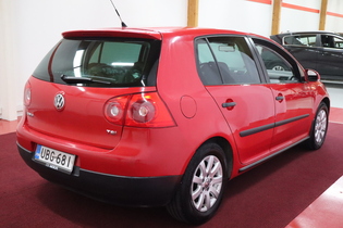 Volkswagen Golf vaihtoauto