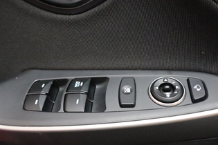 Hyundai i30 5d vaihtoauto