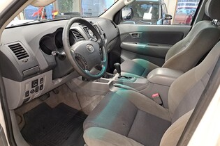 Toyota Hilux vaihtoauto