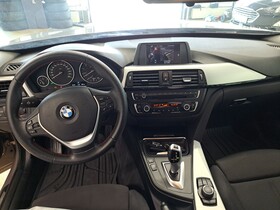 BMW 320 vaihtoauto