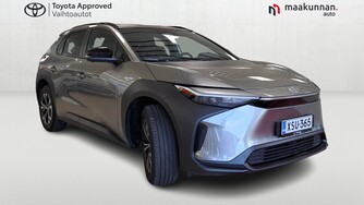 Toyota bZ4X vaihtoauto