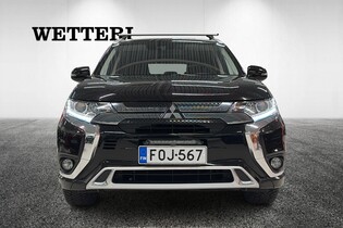 Mitsubishi Outlander PHEV vaihtoauto