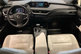 Lexus UX vaihtoauto