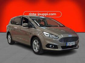 Ford S-MAX vaihtoauto
