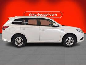 Mitsubishi Outlander PHEV vaihtoauto