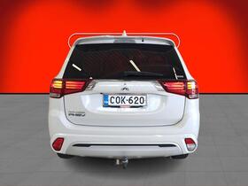 Mitsubishi Outlander PHEV vaihtoauto