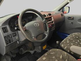 Toyota Hiace vaihtoauto