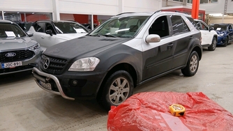 Mercedes-Benz ML vaihtoauto