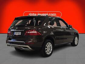 Mercedes-Benz ML vaihtoauto