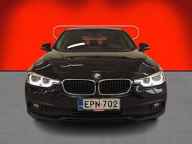 BMW 320 vaihtoauto