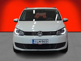 Volkswagen Touran vaihtoauto
