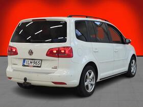 Volkswagen Touran vaihtoauto