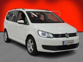 Volkswagen Touran vaihtoauto