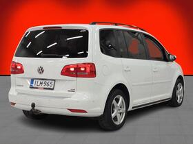 Volkswagen Touran vaihtoauto